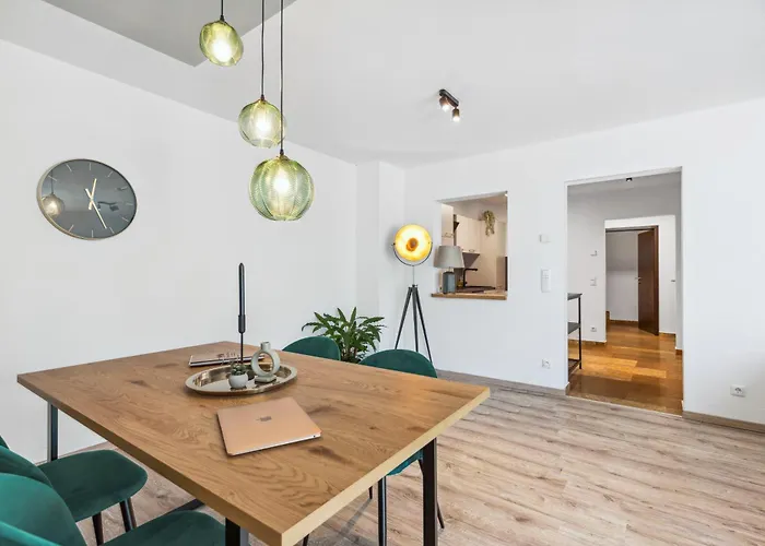 Moritz Mit Kleiner Terrasse Und Stellplatz *