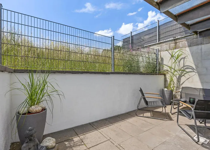 아파트 Moritz Mit Kleiner Terrasse Und Stellplatz 코부르크