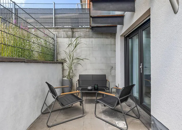 Moritz Mit Kleiner Terrasse Und Stellplatz